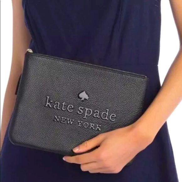 kate spade Handbags - Kate spade ♠️ clutch wristlet